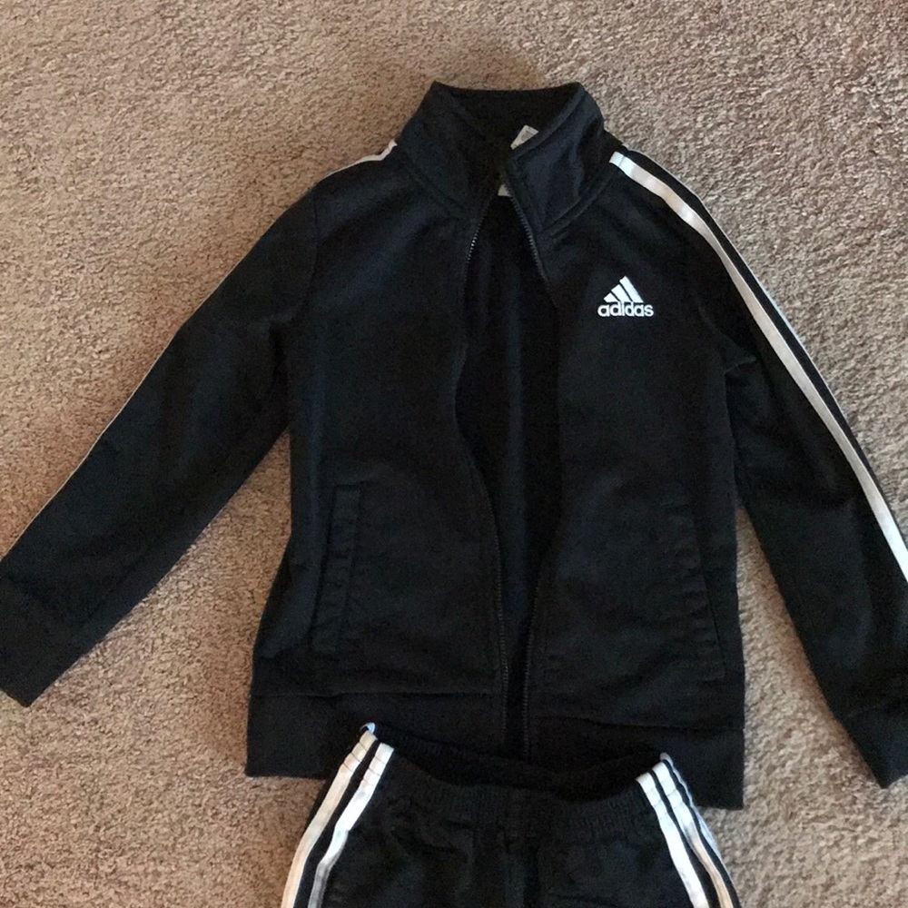 Boys Adidas sweatsuit